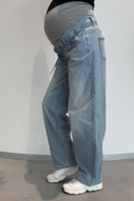 Love2wait Jeans Kate Light Wash - Image 2