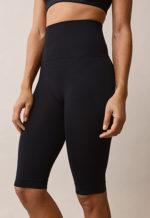 Boob Support bike shorts black - Image 2