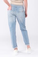 Love2Wait Momfit Jeans Norah lightwash - Image 2