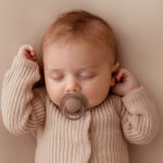 Difrax Dynamic Snuð Prime 6-18 mánaða 2 í boxi - Nude/Blush - Image 3